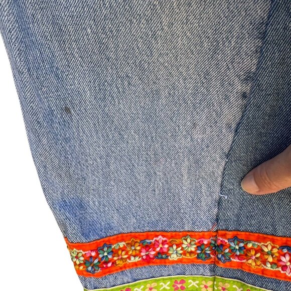 Levis Vintage Womens 550 Orange Tab Flare Wide Leg Embroidered Hem Jeans 30x33 - Picture 11 of 13